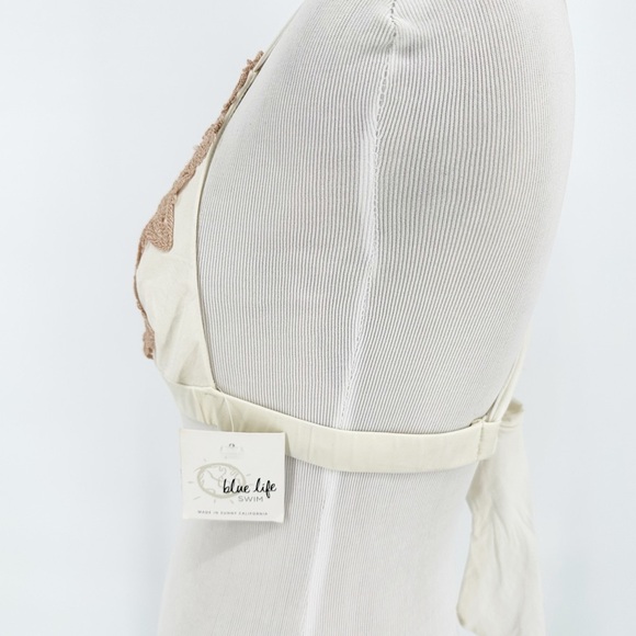 Blue life LOTUS TRI TOP in Beige - Picture 2 of 5